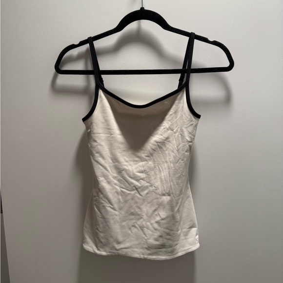 Aritzia Contour Swoop Cami Tank - Picture 2 of 3
